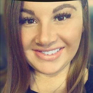 Meet your Posher, Ericka